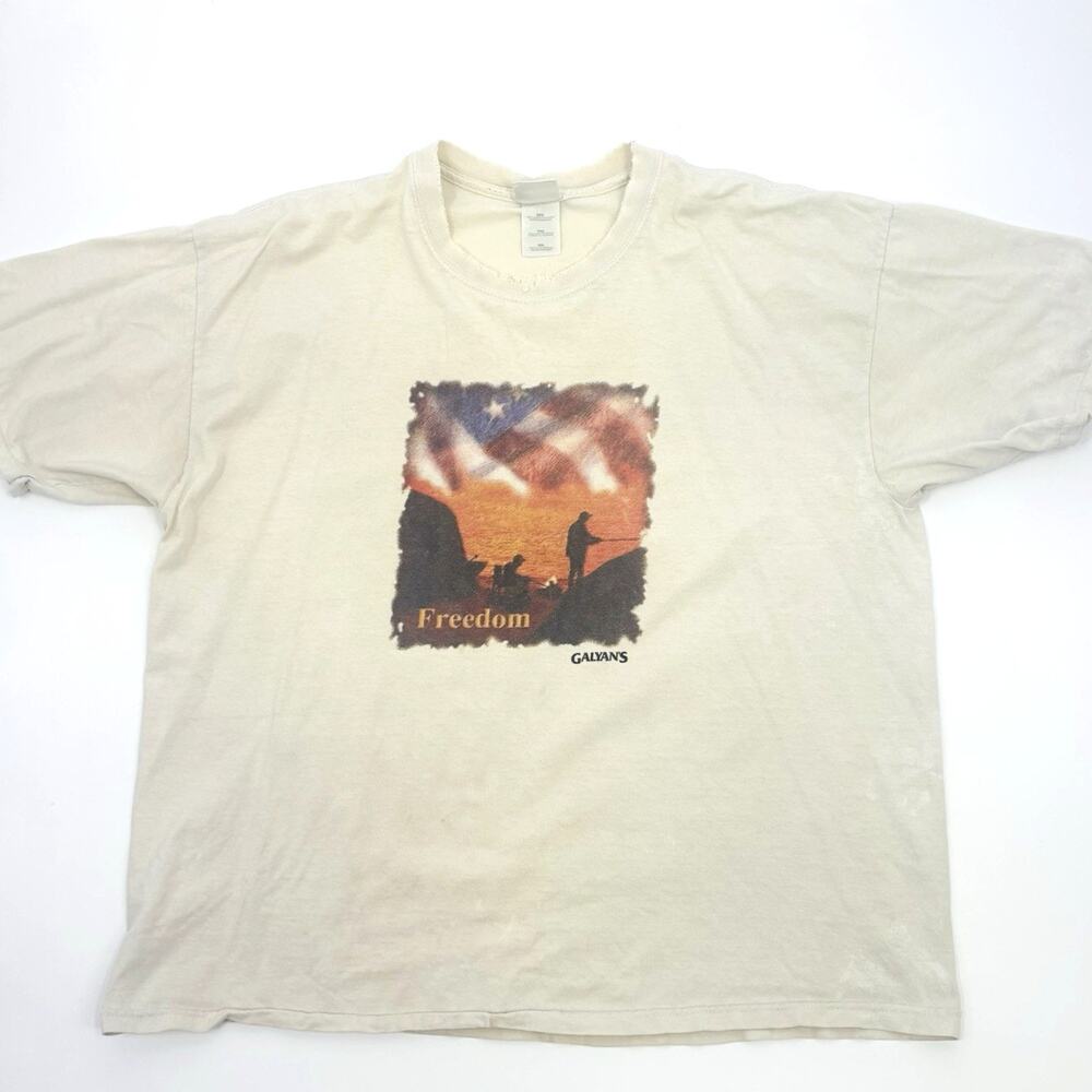 Vintage 90s Galyans T Shirt Xxl 2XL Outdoorsman Freedom Hunting Fishing Thrashed